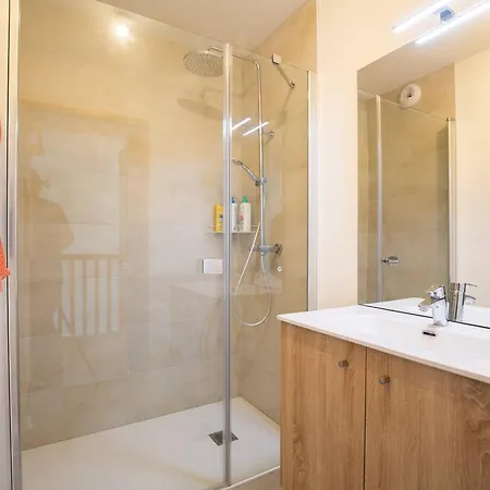 Duplex 8 Pers à Côté Skyvall, - Fr-1-695-88